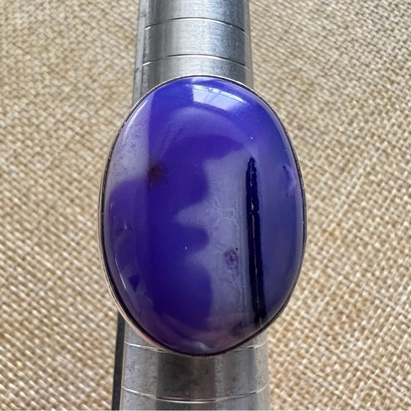 New Purple Agate Stone Crystal Quartz Silver Overlay Ring Size 8.5 - Picture 1 of 4